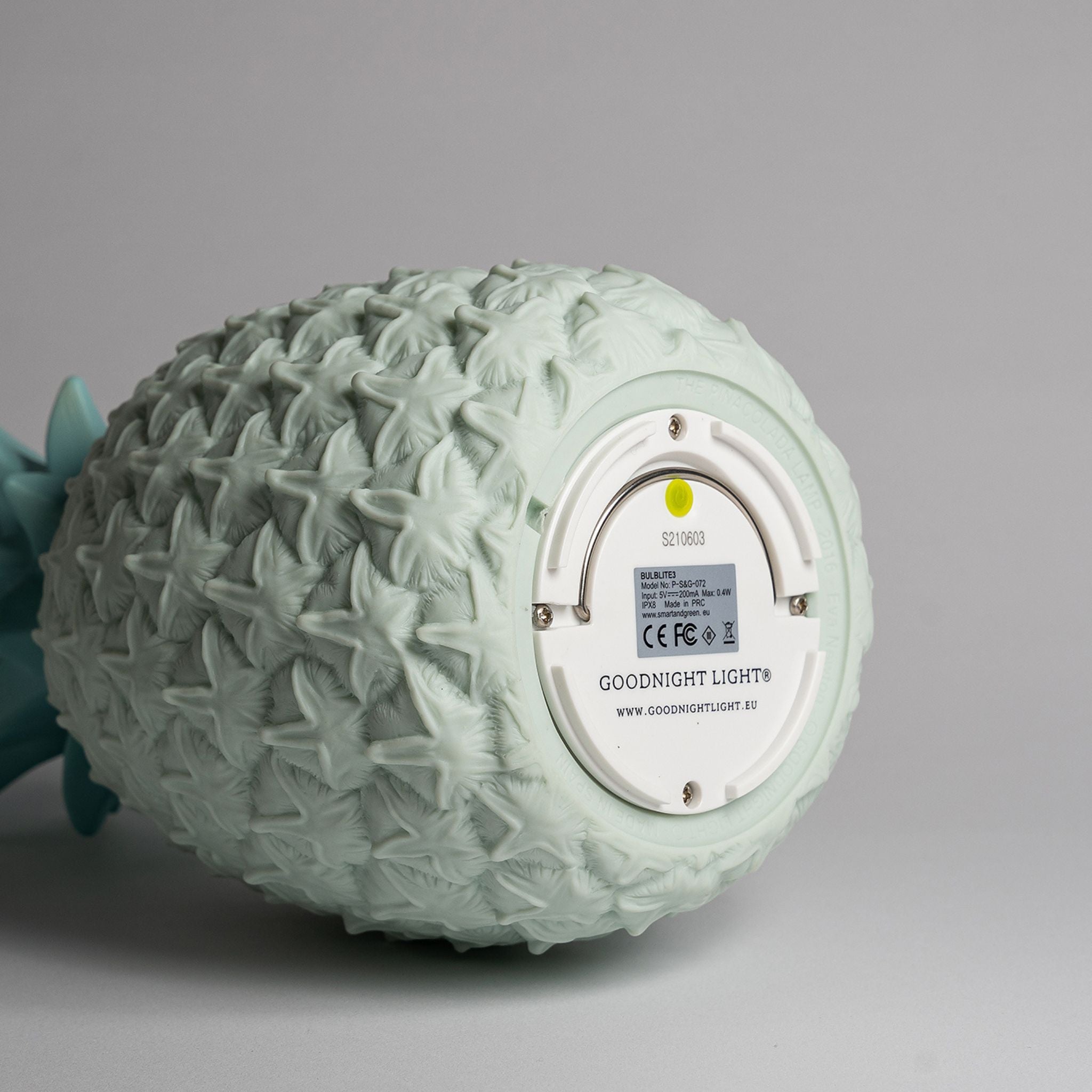 PINACOLADA lamp, bruchfeste Akku-LED Ananasleuchte von Goodnight light