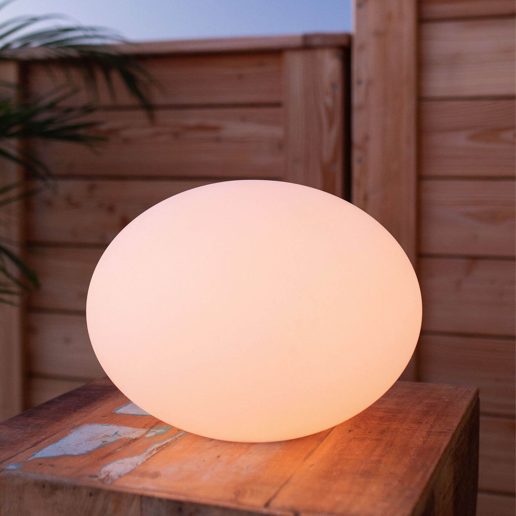 FLATBALL Outdoor Leuchte, kabellos schwimmfähig Ø35cm von Smart and Green