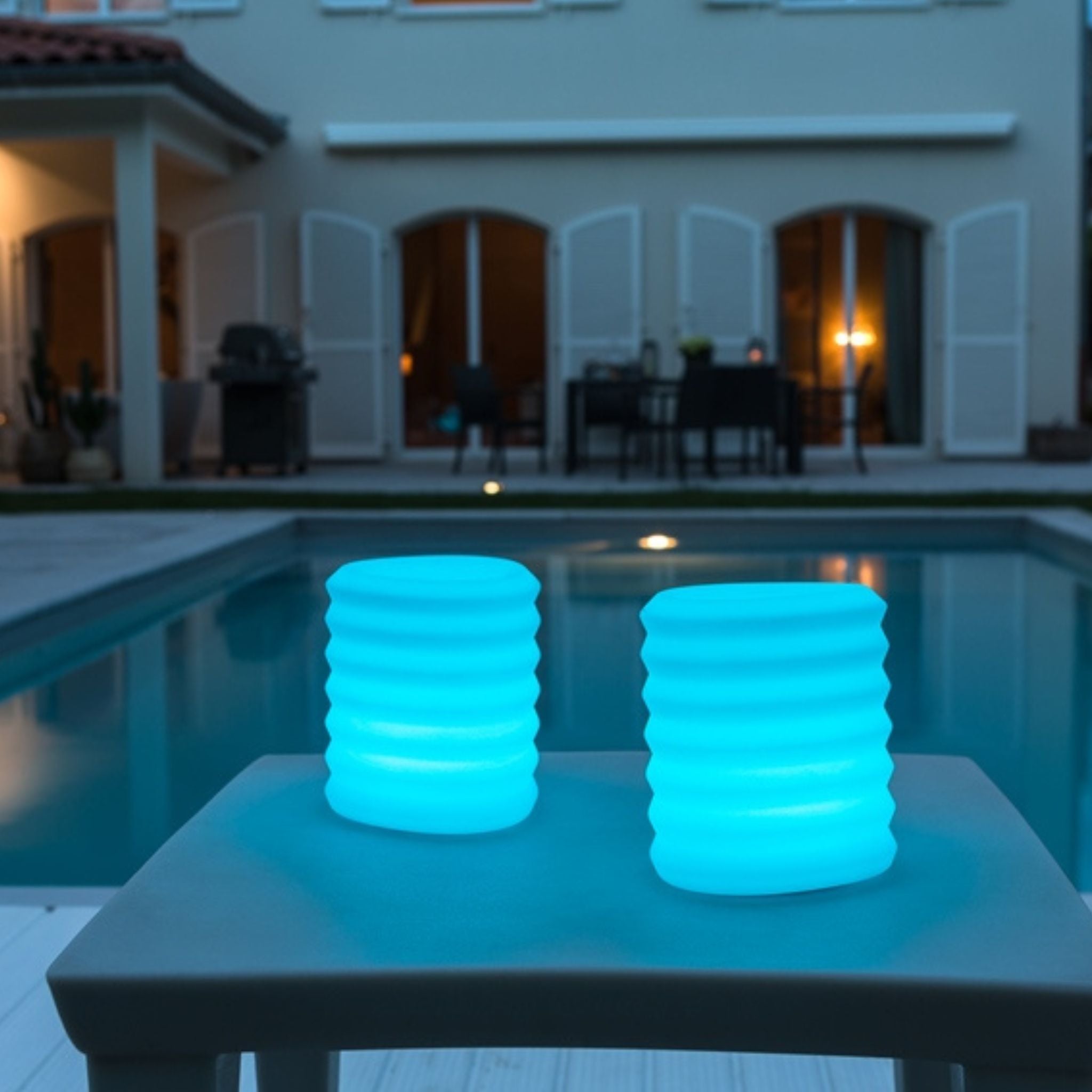 LAMPION, kabellose, wasserdichte Designleuchte von Smart and Green