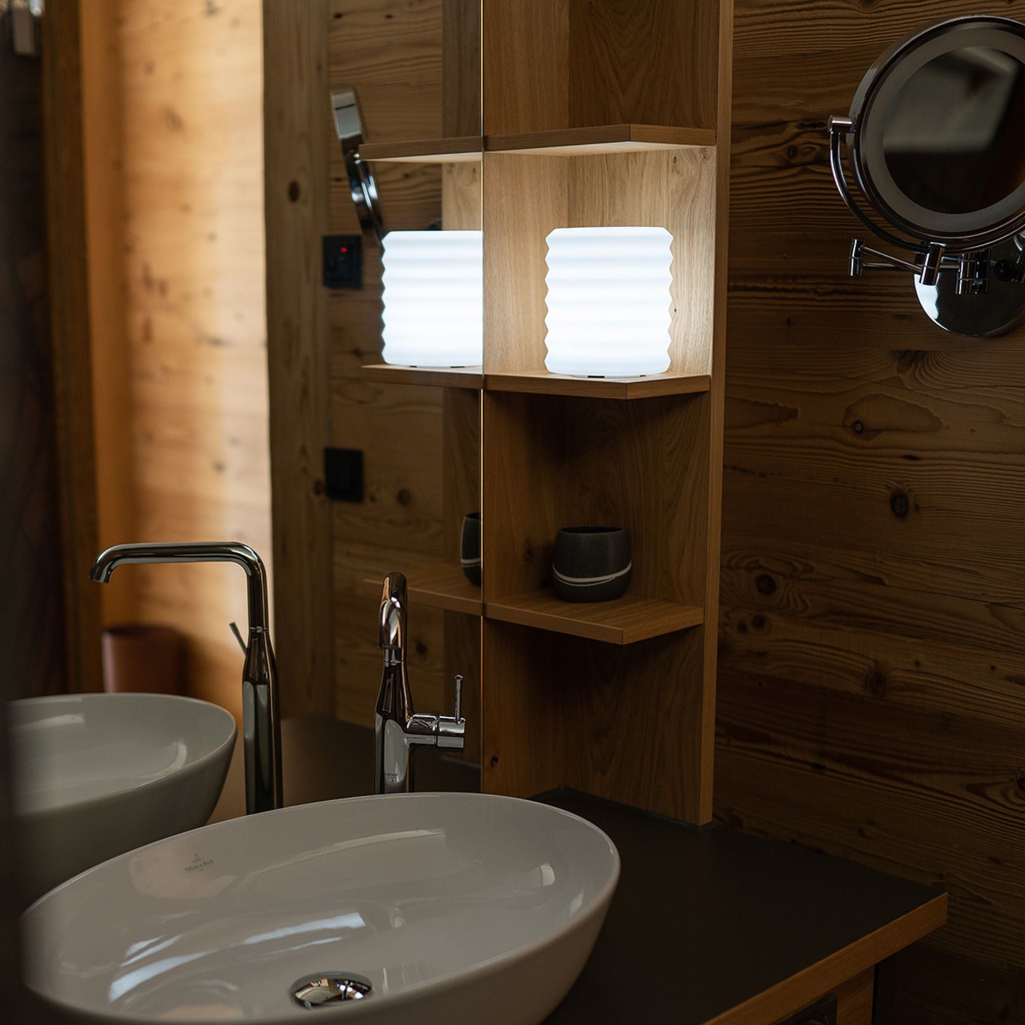LAMPION, kabellose, wasserdichte Designleuchte von Smart and Green